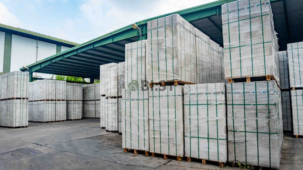 kho gạch aac bê tông khí chưng áp eblock tại Long An